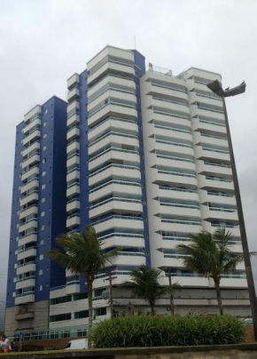 Belo apartamento com vistas para o mar - Pé na areia - Churrasqueira na varanda